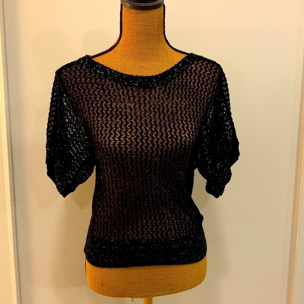 Copper Key Women's Black‎ Top